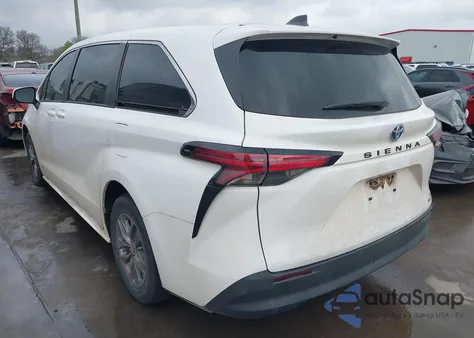 2021 Toyota Sienna Le из США, поврежденный, VIN 5TDKRKEC1MS047277